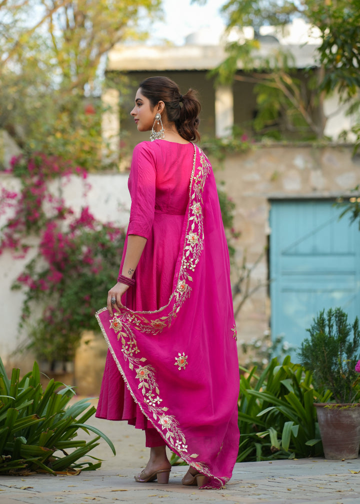 Suhani Pink Anarkali Suit Set With Dupatta