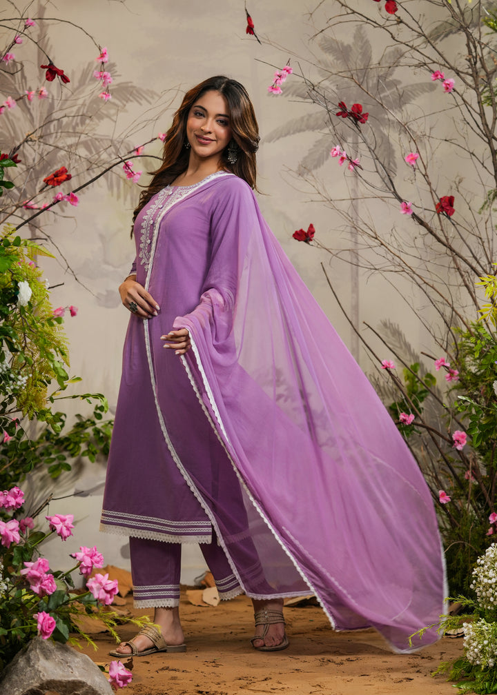 Ishana Lavender Straight Kurta With Pant & Dupatta