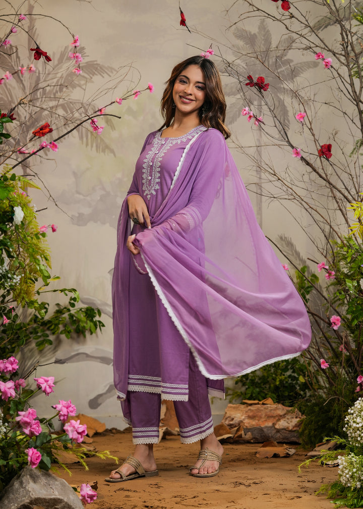 Ishana Lavender Straight Kurta With Pant & Dupatta