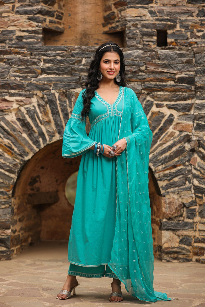 Rooh Green High Slit Gathered Gota Lace Kurta With Wide Leg Pant And Dupatta