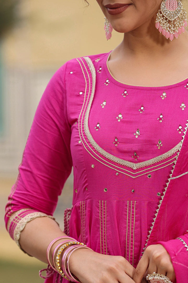 Saanwariya Gota Lace Kurta With Sharara And Dupatta